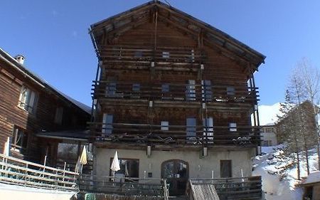 ホテル Le Grand Tetras Saint-Vérand エクステリア 写真