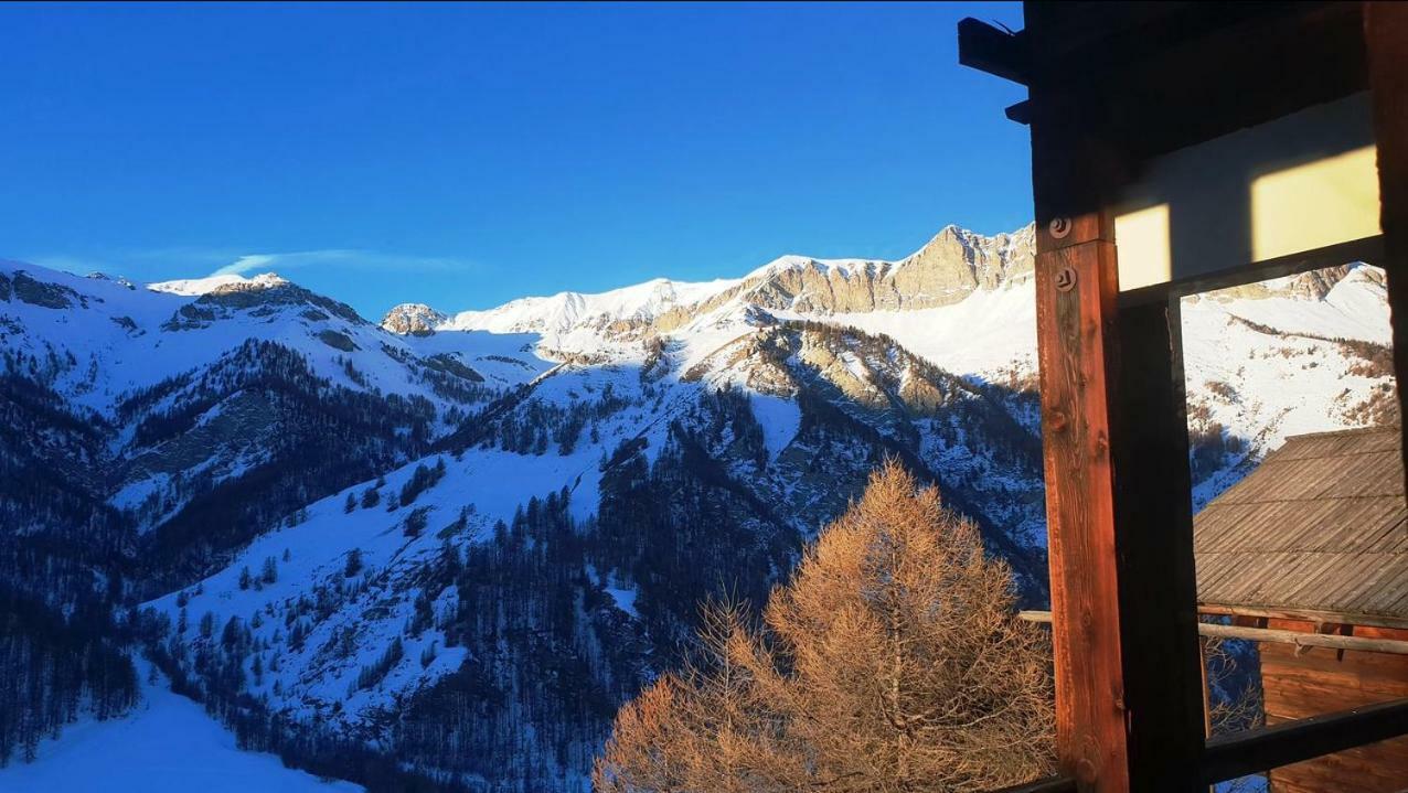 ホテル Le Grand Tetras Saint-Vérand エクステリア 写真